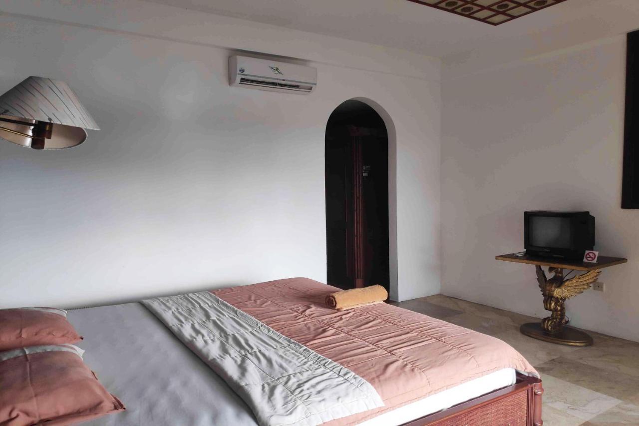 Pecatu Guesthouse Uluwatu Kültér fotó